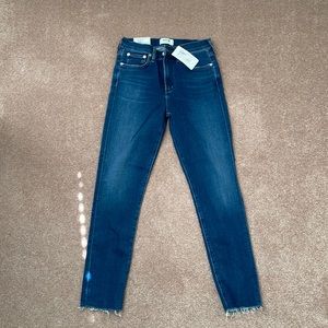 AGolde Sophie Crop Mid Rise Skinny